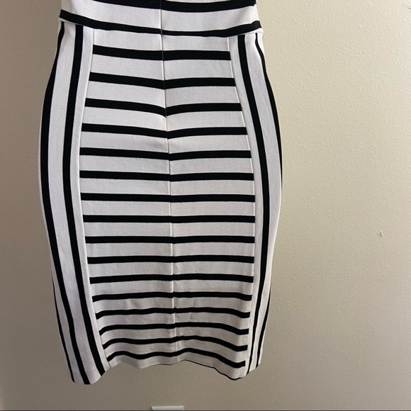 Cupcakes and Cashmere Elliot Stripe Body-Con Dress Black White Sleeveless Sz XS - Picture 9 of 11